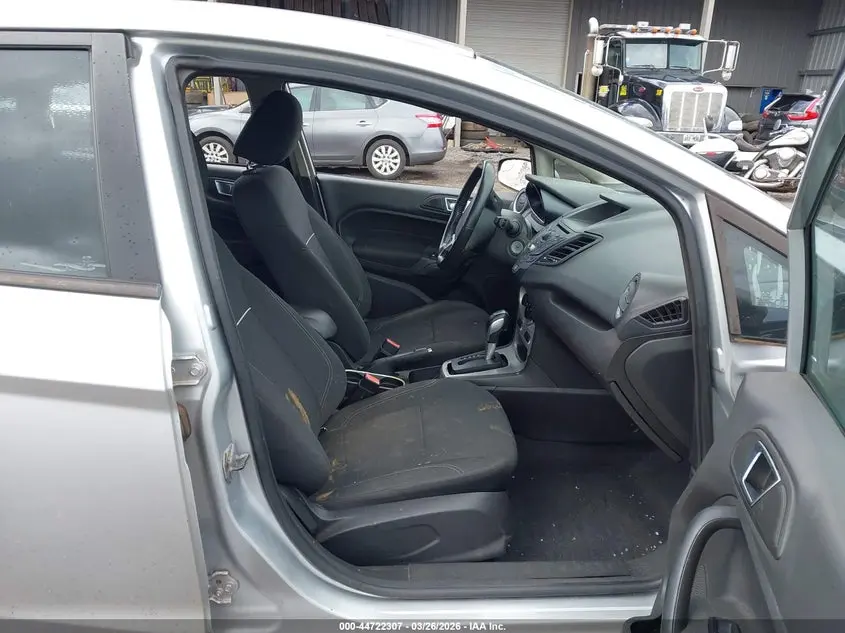 2014 FORD FIESTA SE