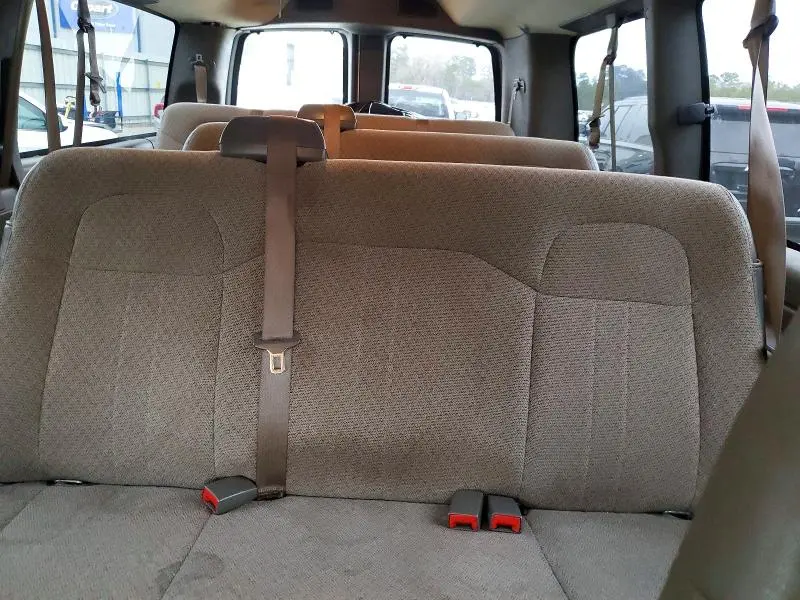 2019 CHEVROLET EXPRESS G2500 LT  