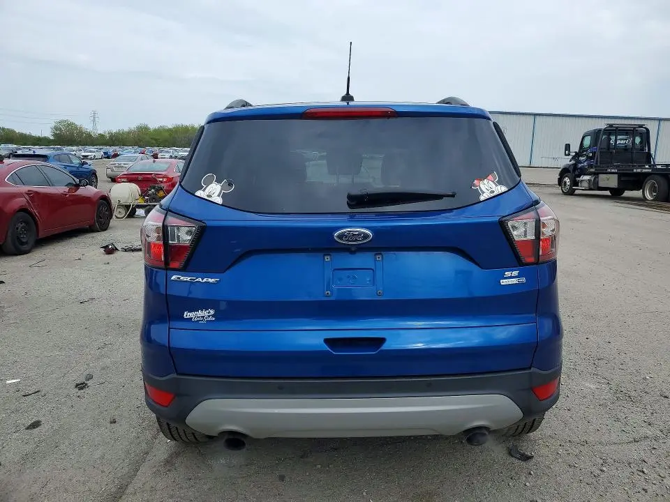 2018 FORD ESCAPE SE  
