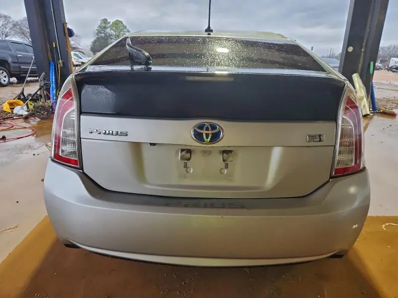 2015 TOYOTA PRIUS   