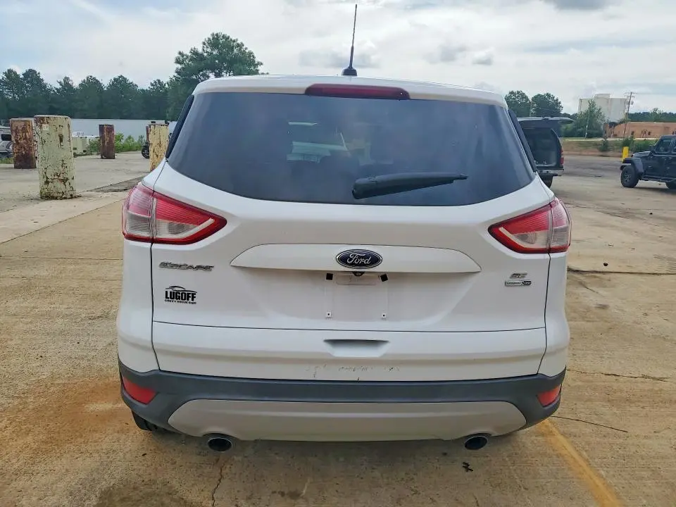 2014 FORD ESCAPE SE  