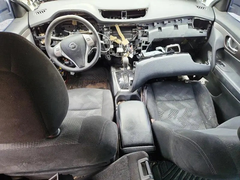2014 NISSAN ROGUE S  