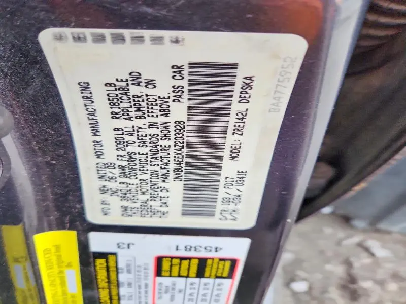 2010 TOYOTA COROLLA S  