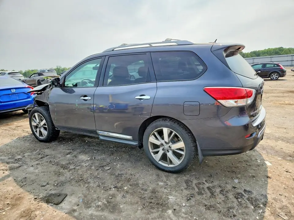 2014 NISSAN PATHFINDER S  
