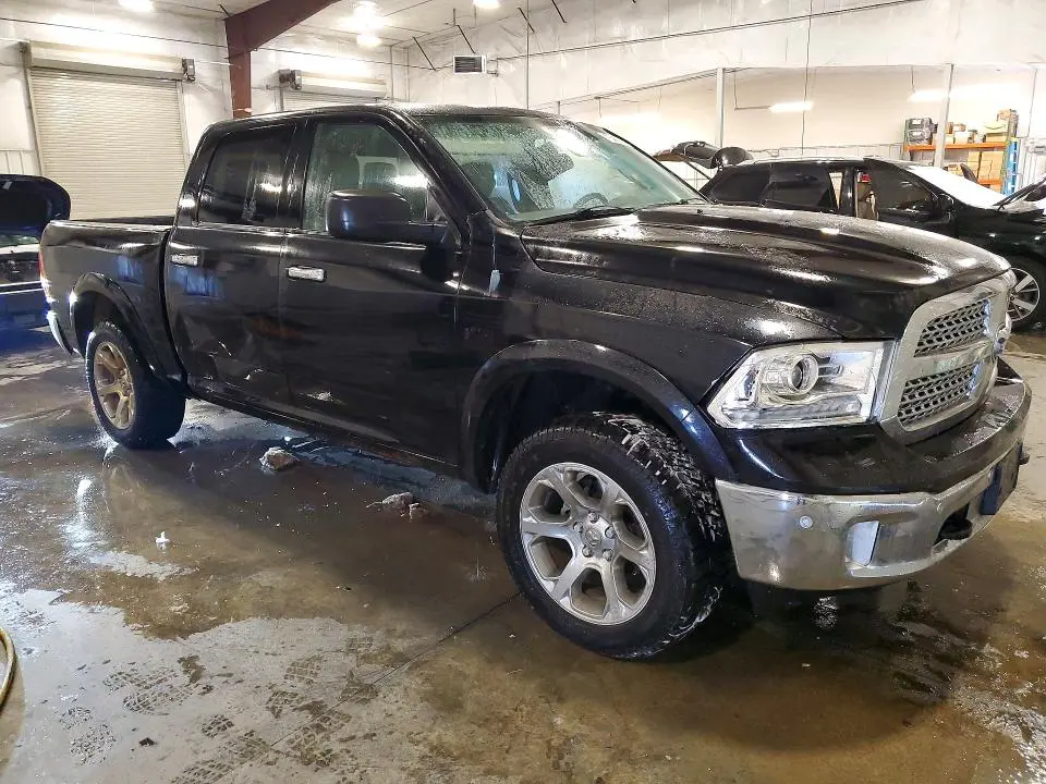 2014 RAM 1500 LARAMIE  