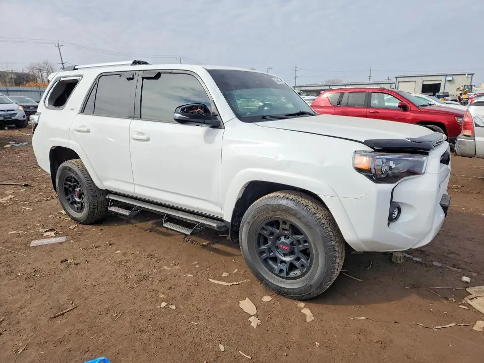 2021 TOYOTA 4RUNNER SR5 PREMIUM  