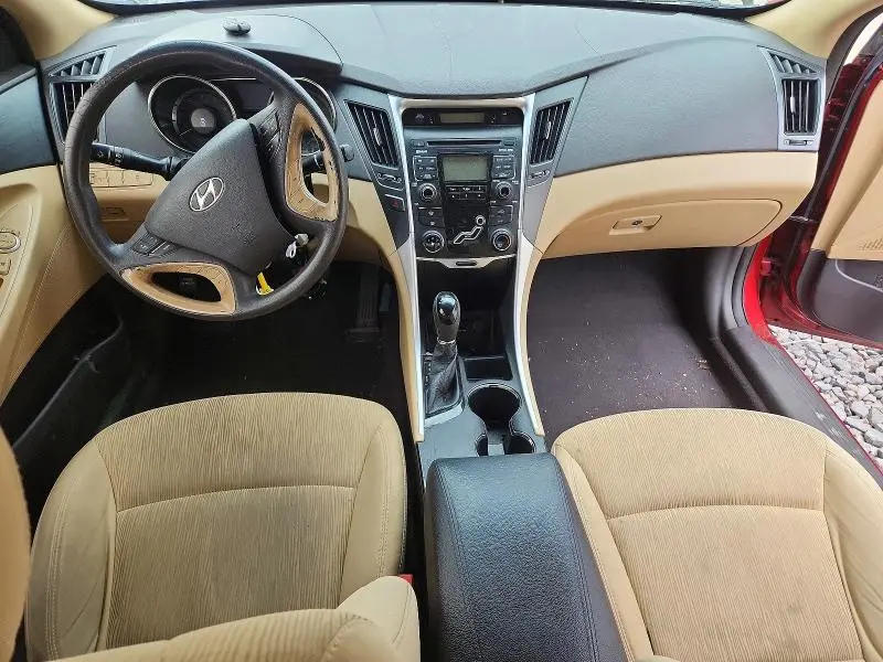 2011 HYUNDAI SONATA GLS  
