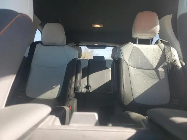 2021 TOYOTA SIENNA XSE  