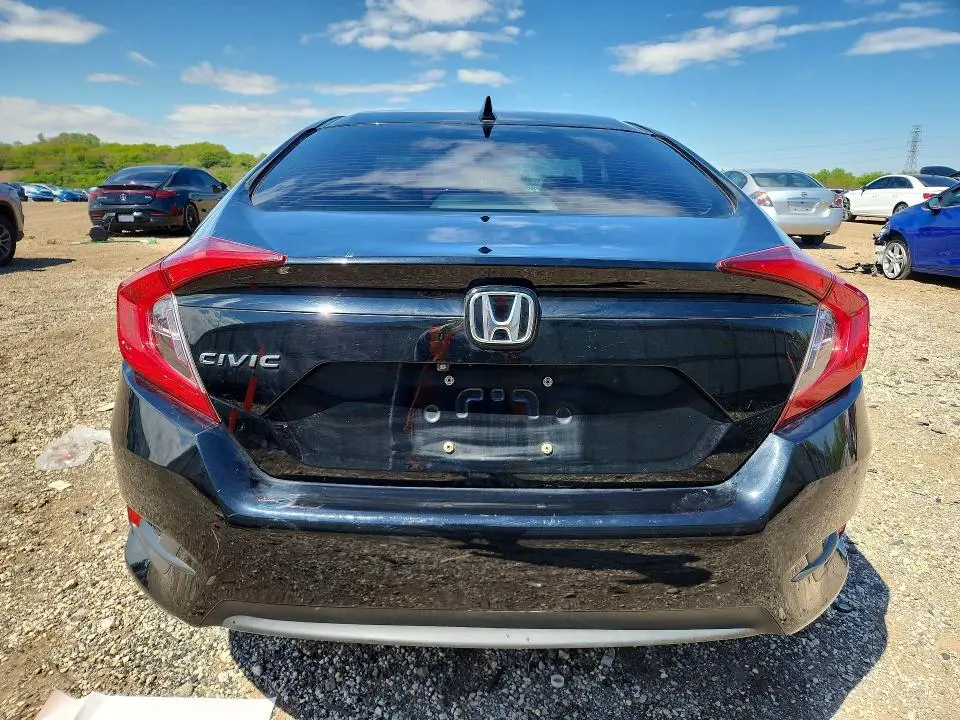 2017 HONDA CIVIC EX  