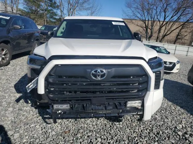 2024 TOYOTA TUNDRA CREWMAX SR5  