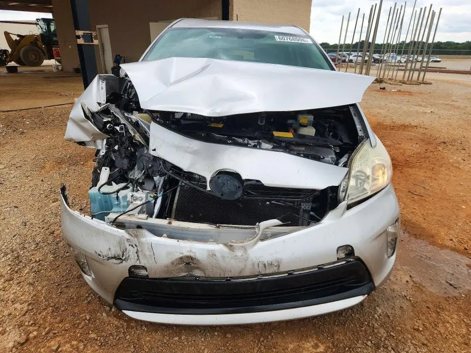 2012 TOYOTA PRIUS THREE  