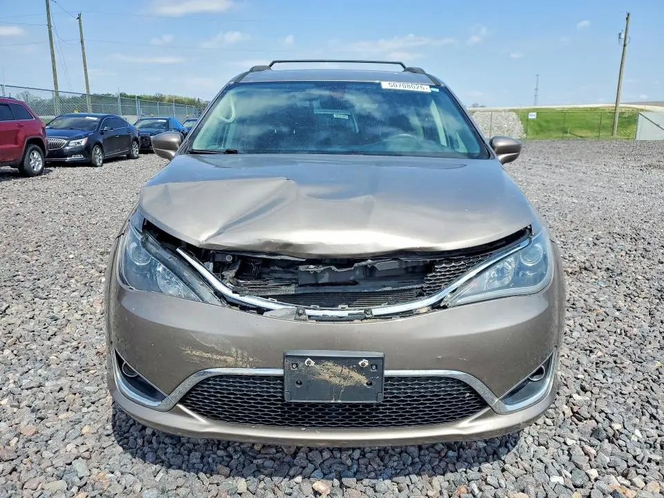 2017 CHRYSLER PACIFICA TOURING L  