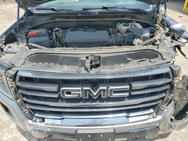 2021 GMC YUKON AT4  