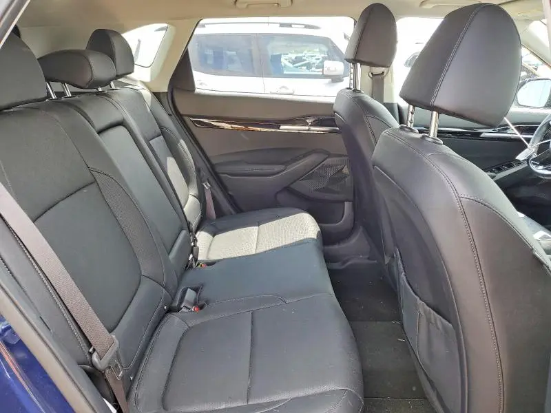 2023 KIA SELTOS EX  