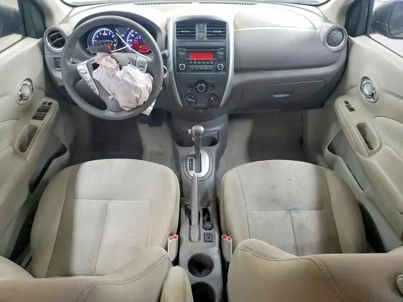 2015 NISSAN VERSA 1.6 SV  
