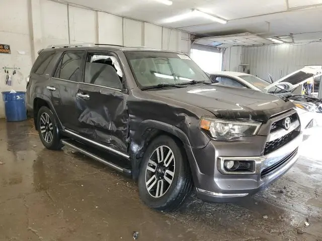 2017 TOYOTA 4RUNNER SR5/SR5 PREMIUM  