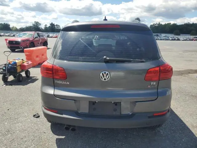 2017 VOLKSWAGEN TIGUAN S  
