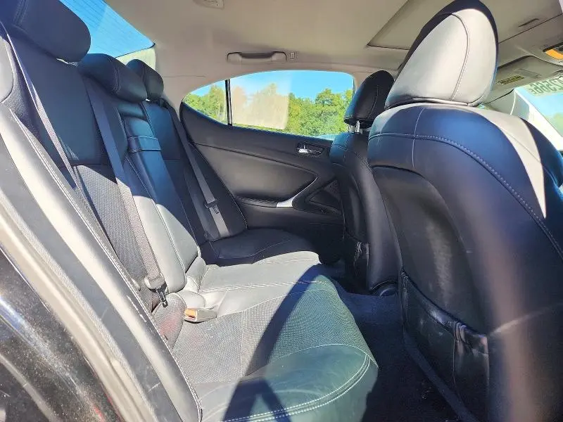 2010 LEXUS IS 250  