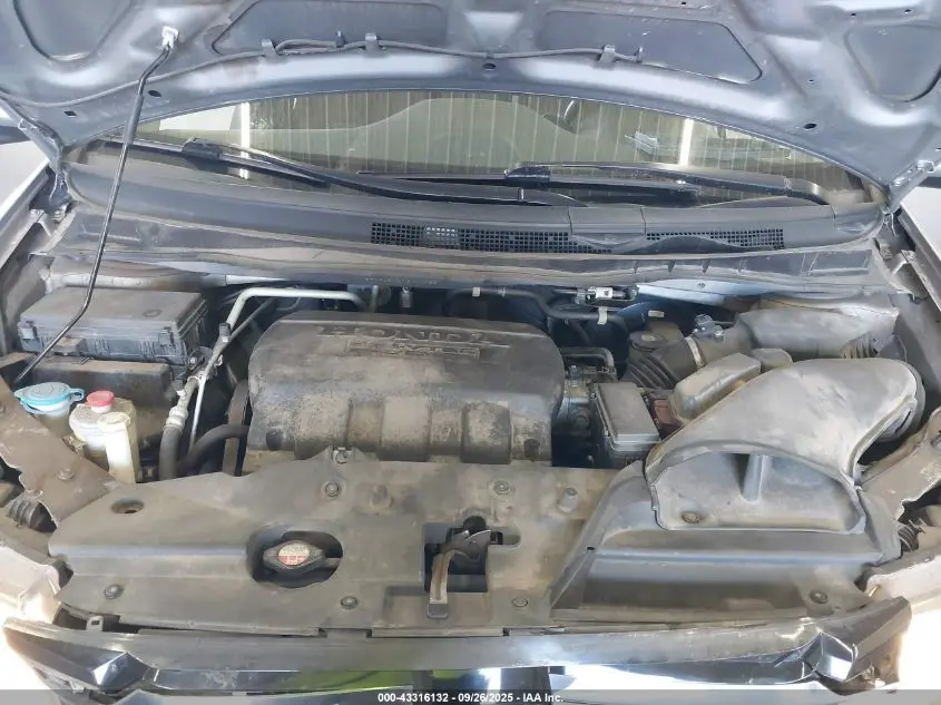 2016 HONDA ODYSSEY SE