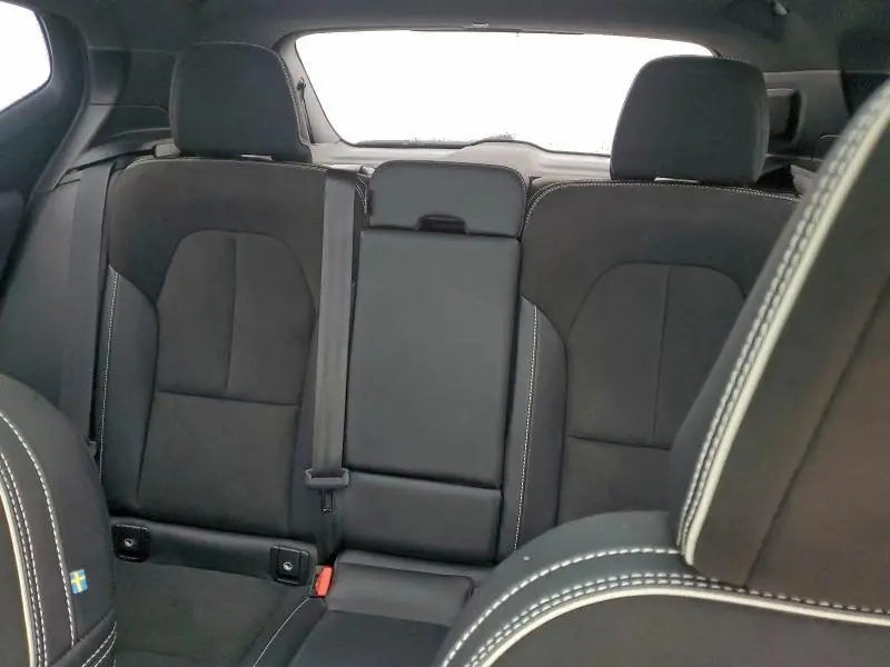 2021 VOLVO XC40 T5 R-DESIGN  