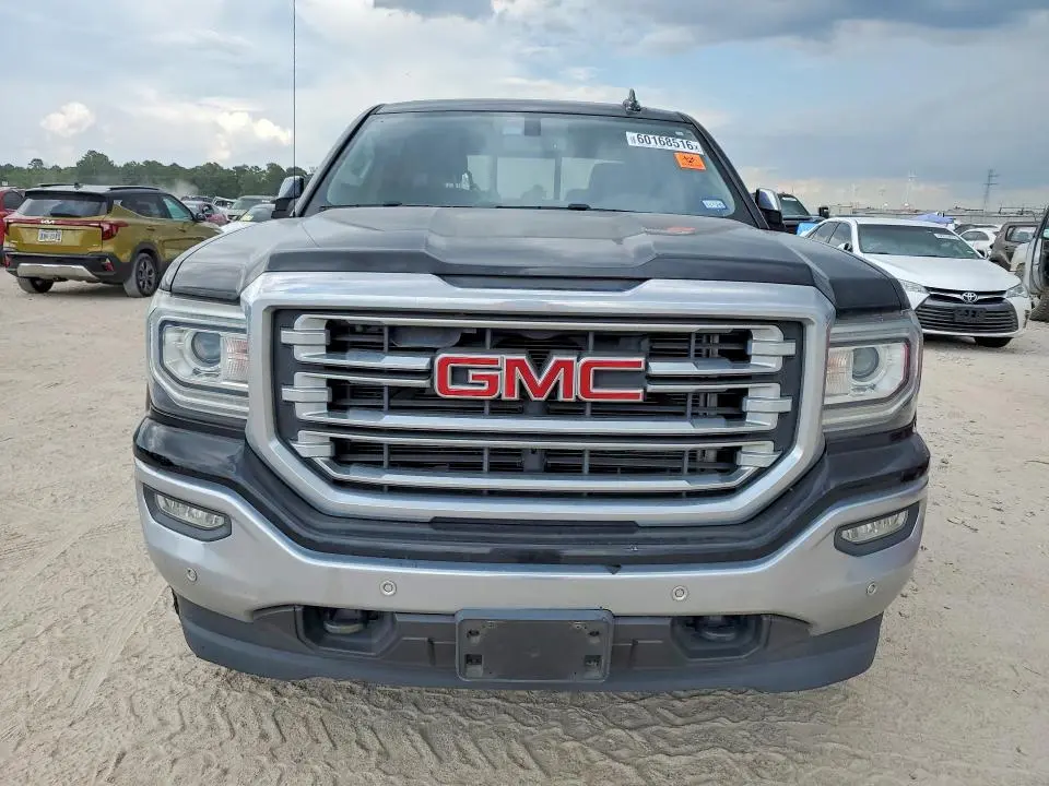 2017 GMC SIERRA K1500 SLT  