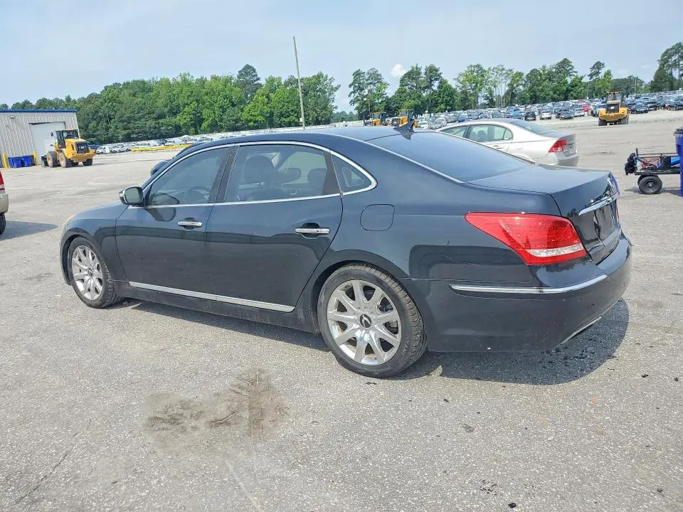2012 HYUNDAI EQUUS SIGNATURE  