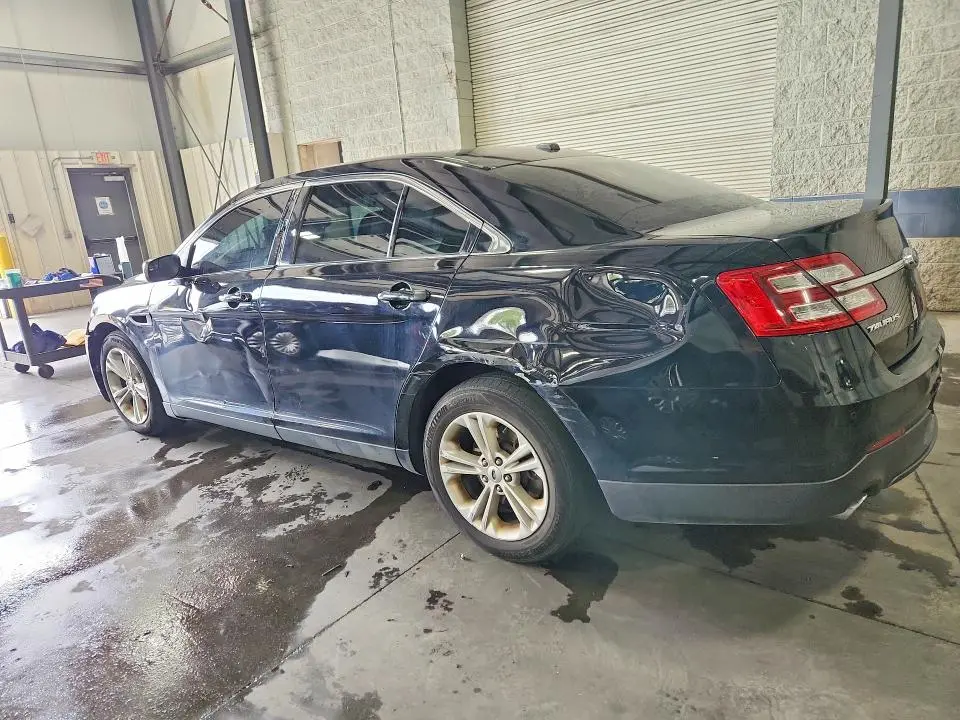 2016 FORD TAURUS SEL  