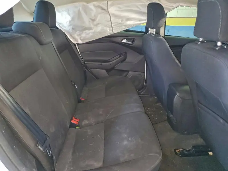 2018 FORD FOCUS SE  