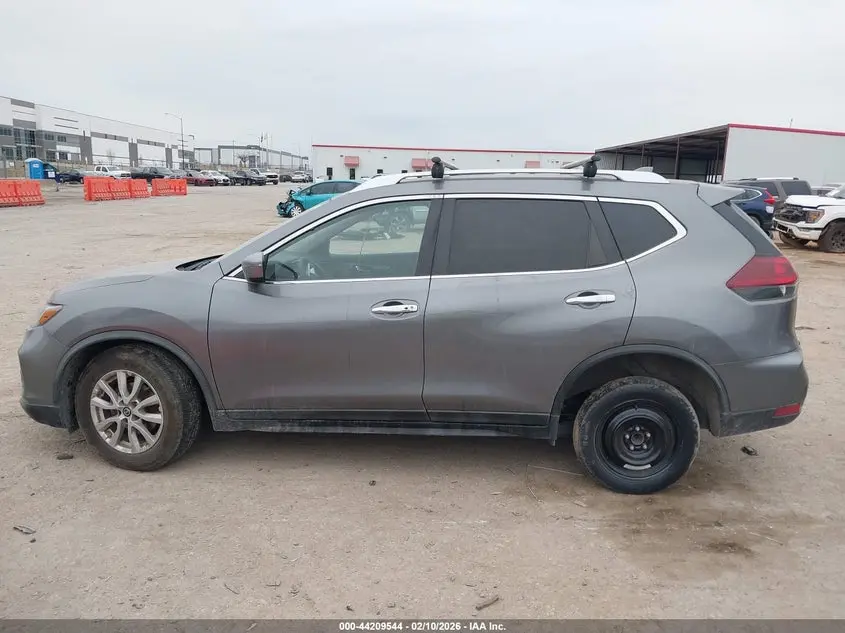 2019 NISSAN ROGUE SV