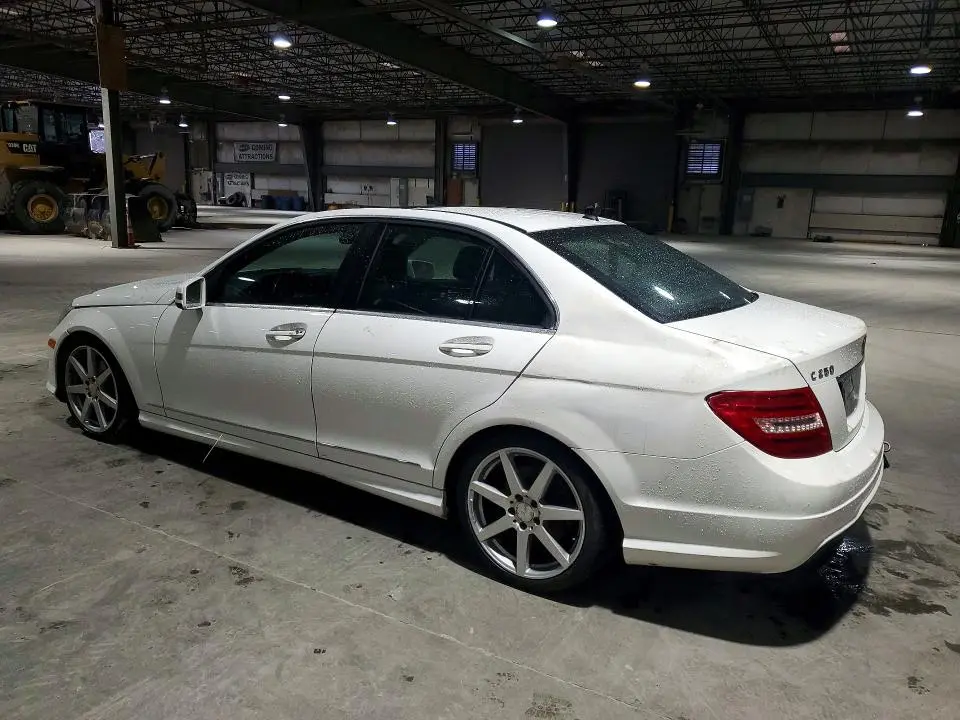 2013 MERCEDES-BENZ C 250  