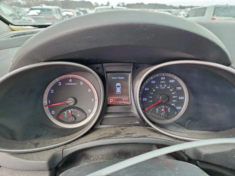 2013 HYUNDAI SANTA FE GLS  