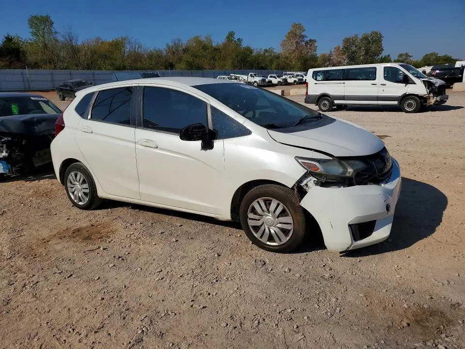 2017 HONDA FIT LX  