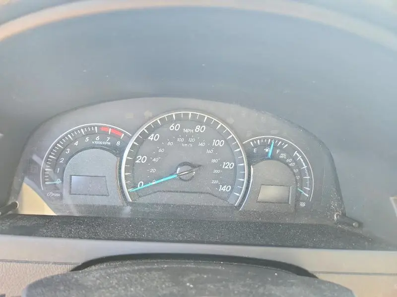 2015 TOYOTA CAMRY LE  