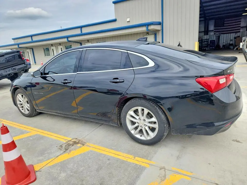 2017 CHEVROLET MALIBU LT  