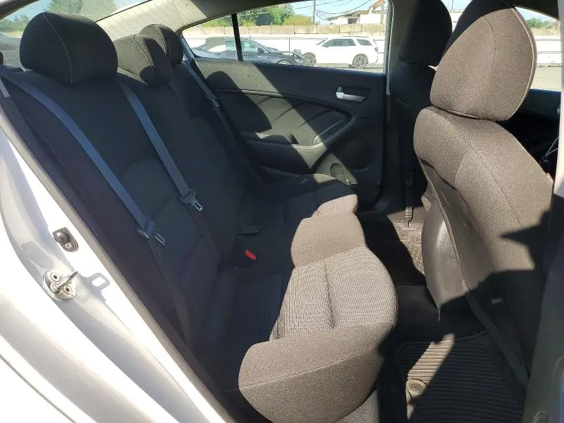 2018 KIA FORTE LX  