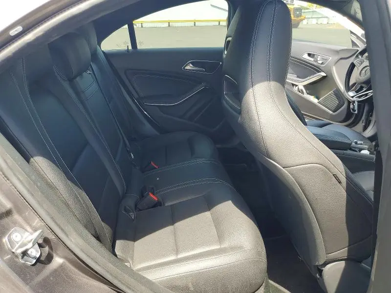 2019 MERCEDES-BENZ CLA 250 4MATIC  