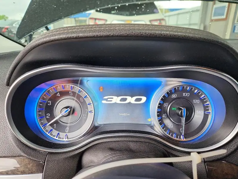 2016 CHRYSLER 300C   