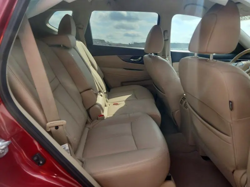 2015 NISSAN ROGUE S  