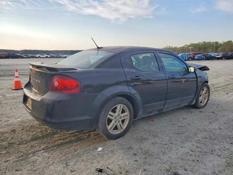 2012 DODGE AVENGER SXT  