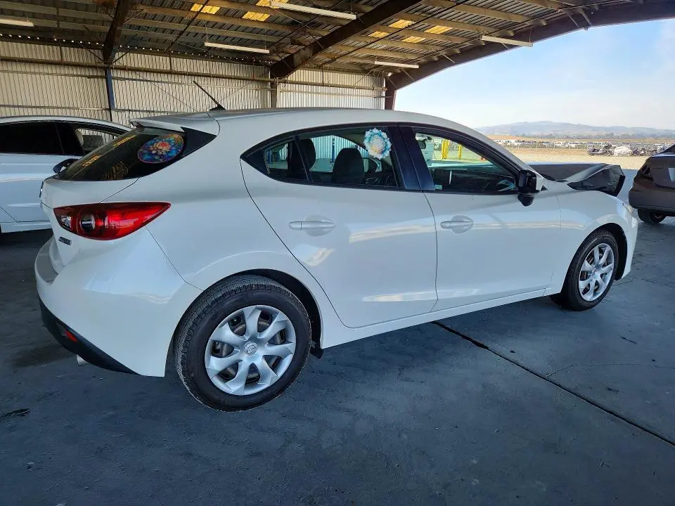 2016 MAZDA 3 SPORT  