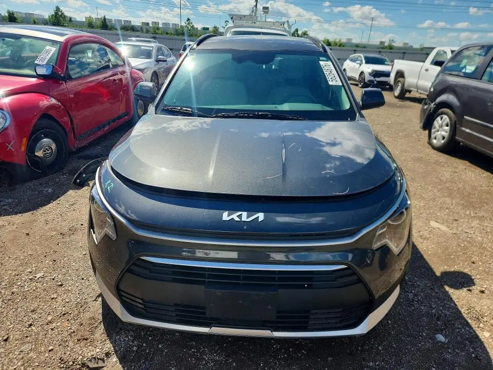 2023 KIA NIRO   