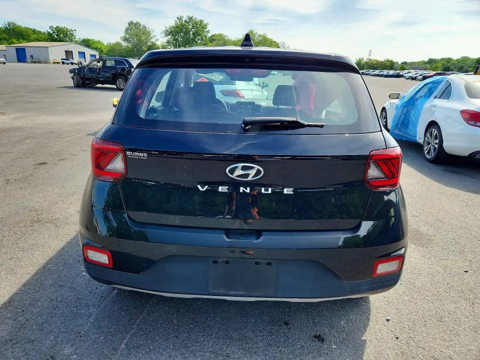 2021 HYUNDAI VENUE SE  