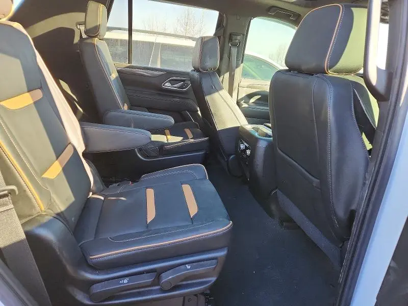 2021 GMC YUKON AT4  