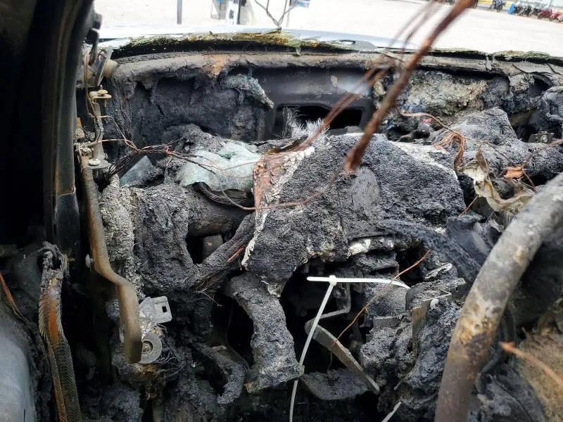 2016 NISSAN SENTRA SV  