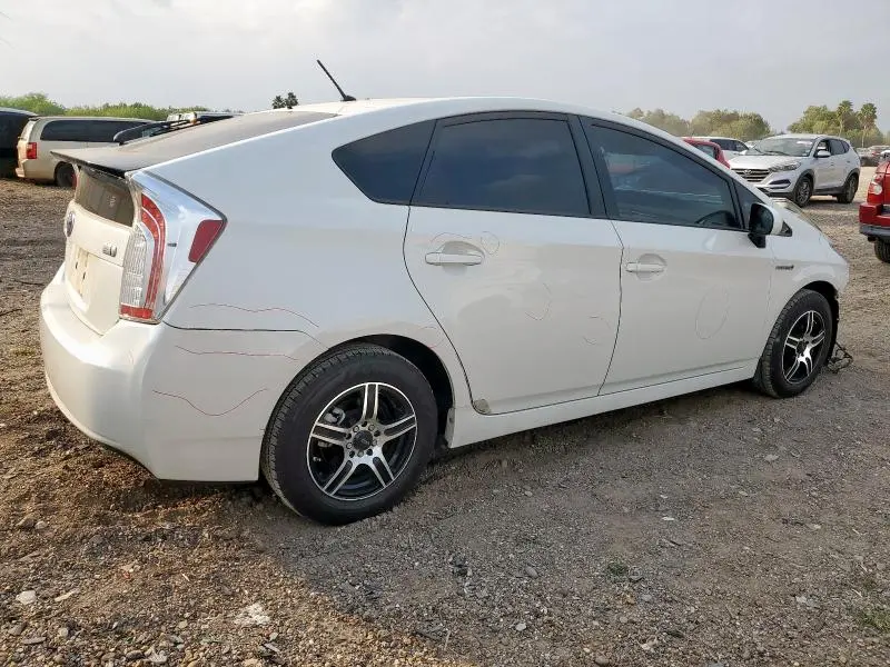 2015 TOYOTA PRIUS   