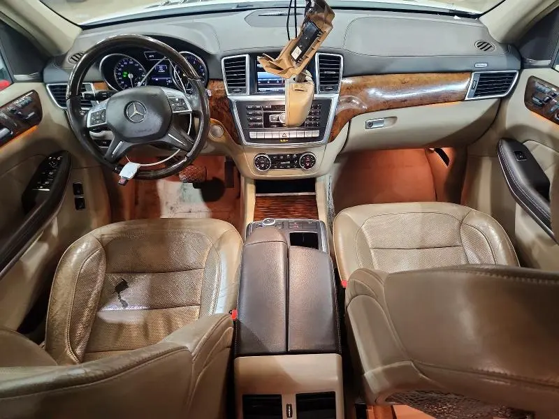 2013 MERCEDES-BENZ GL 550 4MATIC  