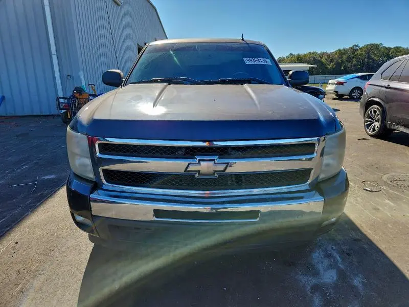 2011 CHEVROLET SILVERADO C1500 LT  
