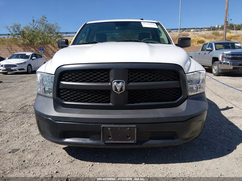 2018 RAM 1500 TRADESMAN  4X2 8' BOX
