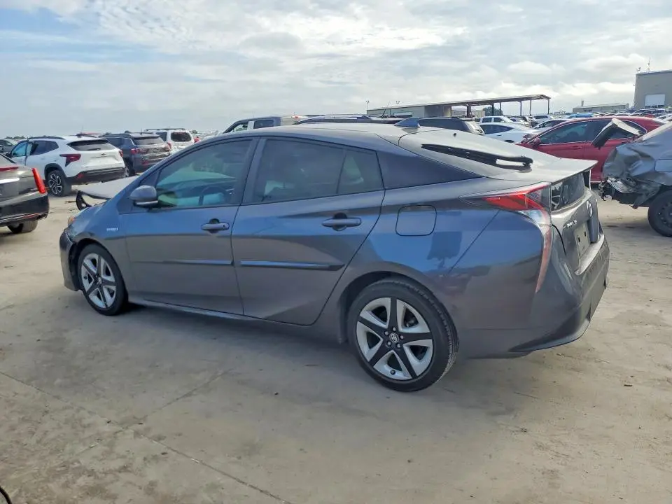 2016 TOYOTA PRIUS FOUR TOURING  