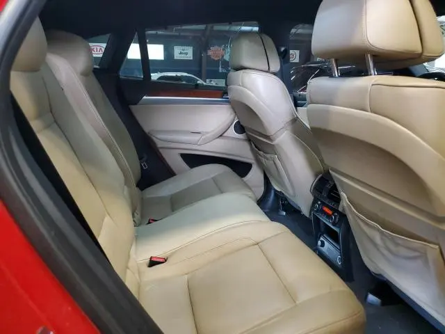 2011 BMW X6 M